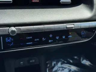 Hyundai IONIQ 5 2024 SE 4dr Crossover