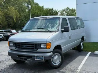 Ford E-Serie 2006 E-350 SD XL 3dr Passenger Van