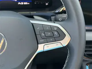 Volkswagen Taos 2023 SE 4dr SUV