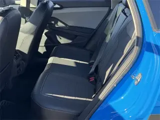 Volkswagen Taos 2023 SE 4dr SUV