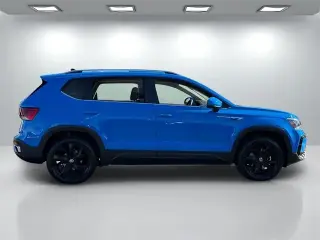 Volkswagen Taos 2023 SE 4dr SUV