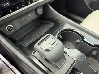 Rogue Nissan 2023 AWD SV 4p Crossover