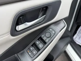 Rogue Nissan 2023 AWD SV 4p Crossover