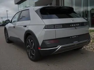 Hyundai IONIQ 5 2023 SE 4p Crossover