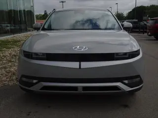 Hyundai IONIQ 5 2023 SE 4p Crossover