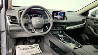Rouge Nissan 2026 SV 4dr Crossover