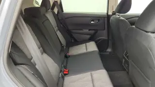Rouge Nissan 2026 SV 4dr Crossover