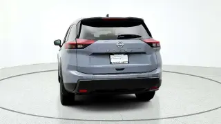Rouge Nissan 2026 SV 4dr Crossover