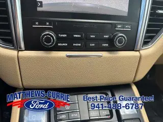 Porsche Macan 2018 4x4 SUV 4p