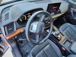 Audi Q5 2021 AWD e quattro Premium 55 TFSI 4p SUV