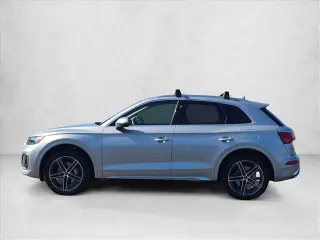 Audi Q5 2021 AWD e quattro Premium 55 TFSI 4p SUV