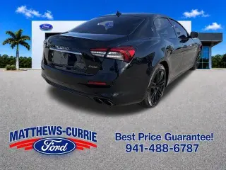 Maserati Ghibli 2021 AWD SQ4 4p Sedan