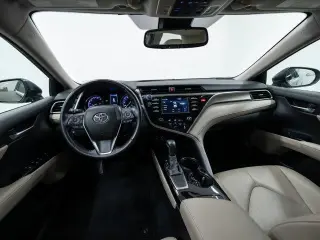 Toyota Camry 2018 SE 4dr Sedán