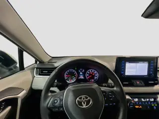 Toyota RAV4 2021 XLE Premium 4dr SUV
