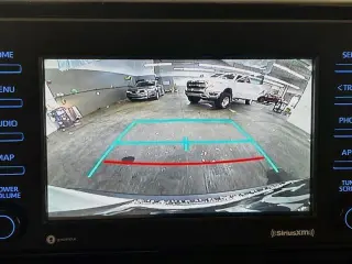 Toyota RAV4 2021 XLE Premium 4dr SUV