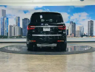 INFINITI QX80 2023 AWD Luxe 4dr SUV