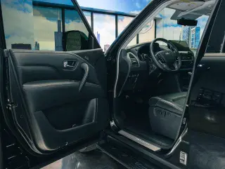 INFINITI QX80 2023 AWD Luxe 4dr SUV