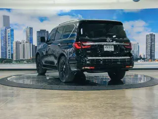 INFINITI QX80 2023 AWD Luxe 4dr SUV