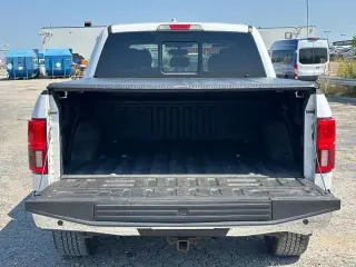 Ford F-150 2019 4x4 Lariat 4p SuperCrew 5.5 ft. CB