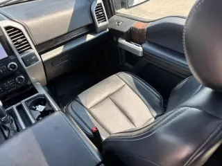 Ford F-150 2019 4x4 Lariat 4p SuperCrew 5.5 ft. CB