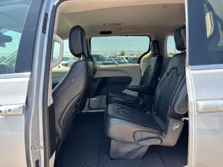 Chrysler Pacifica 2024 Touring L 4puertas Minivan