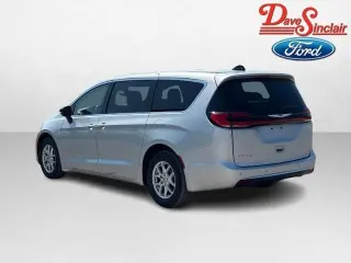 Chrysler Pacifica 2024 Touring L 4puertas Minivan