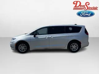 Chrysler Pacifica 2024 Touring L 4puertas Minivan