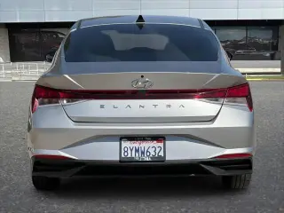 Hyundai ELANTRA 2022 SE 4dr Sedan