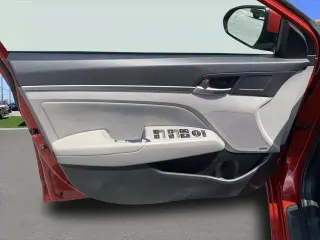 Hyundai ELANTRA 2019 Limitada 4p Sedan