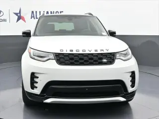 Land Rover Discovery 2024 AWD P300 Dinámico SE 4p SUV