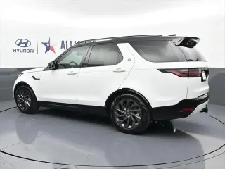 Land Rover Discovery 2024 AWD P300 Dinámico SE 4p SUV