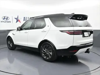 Land Rover Discovery 2024 AWD P300 Dinámico SE 4p SUV