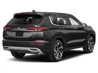 Mitsubishi Outlander 2024 AWD SE SUV 4 puertas