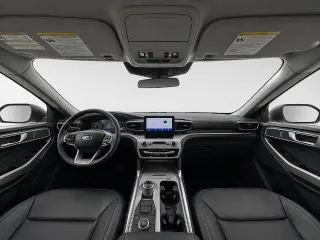 Ford Explorer 2024 AWD XLT SUV 4 puertas