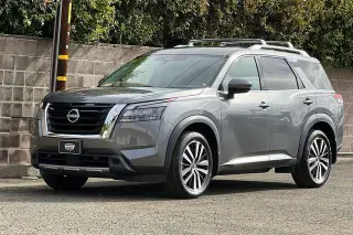 Nissan Pathfinder 2025 Platinum 4dr SUV