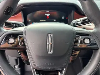Lincoln Aviator 2023 AWD Reserve 4p SUV