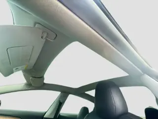 Tesla Modelo 3 2023 4p Sedán
