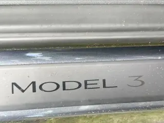 Tesla Modelo 3 2023 4p Sedán
