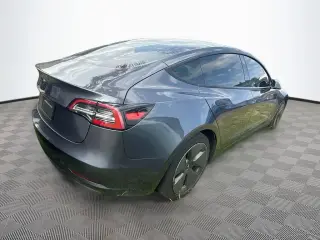 Tesla Modelo 3 2023 4p Sedán