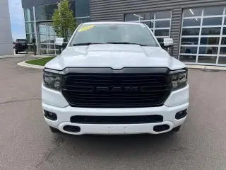 Ram 1500 2020 4x4 Big Horn 4p Crew Cab 5.6 ft. SB Pickup
