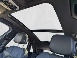 Porsche Macan 2022 AWD 4p SUV