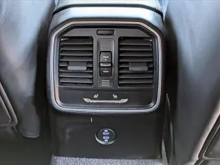 Porsche Macan 2022 AWD 4p SUV