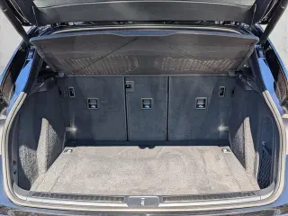 Porsche Macan 2022 AWD 4p SUV