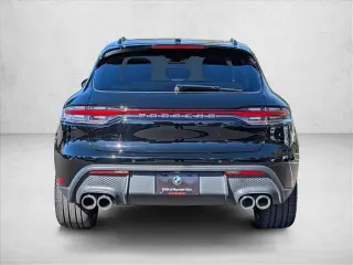 Porsche Macan 2022 AWD 4p SUV