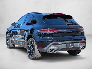 Porsche Macan 2022 AWD 4p SUV