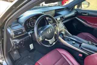 Lexus IS 300 2020 4dr Sedán