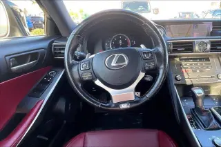 Lexus IS 300 2020 4dr Sedán