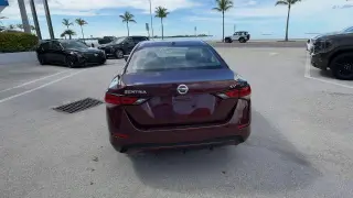 Nissan Sentra 2022 SV 4p Sedana
