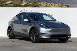 Tesla Modelo Y 2025 Long Range 4p Crossover