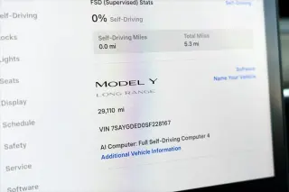 Tesla Modelo Y 2025 Long Range 4p Crossover